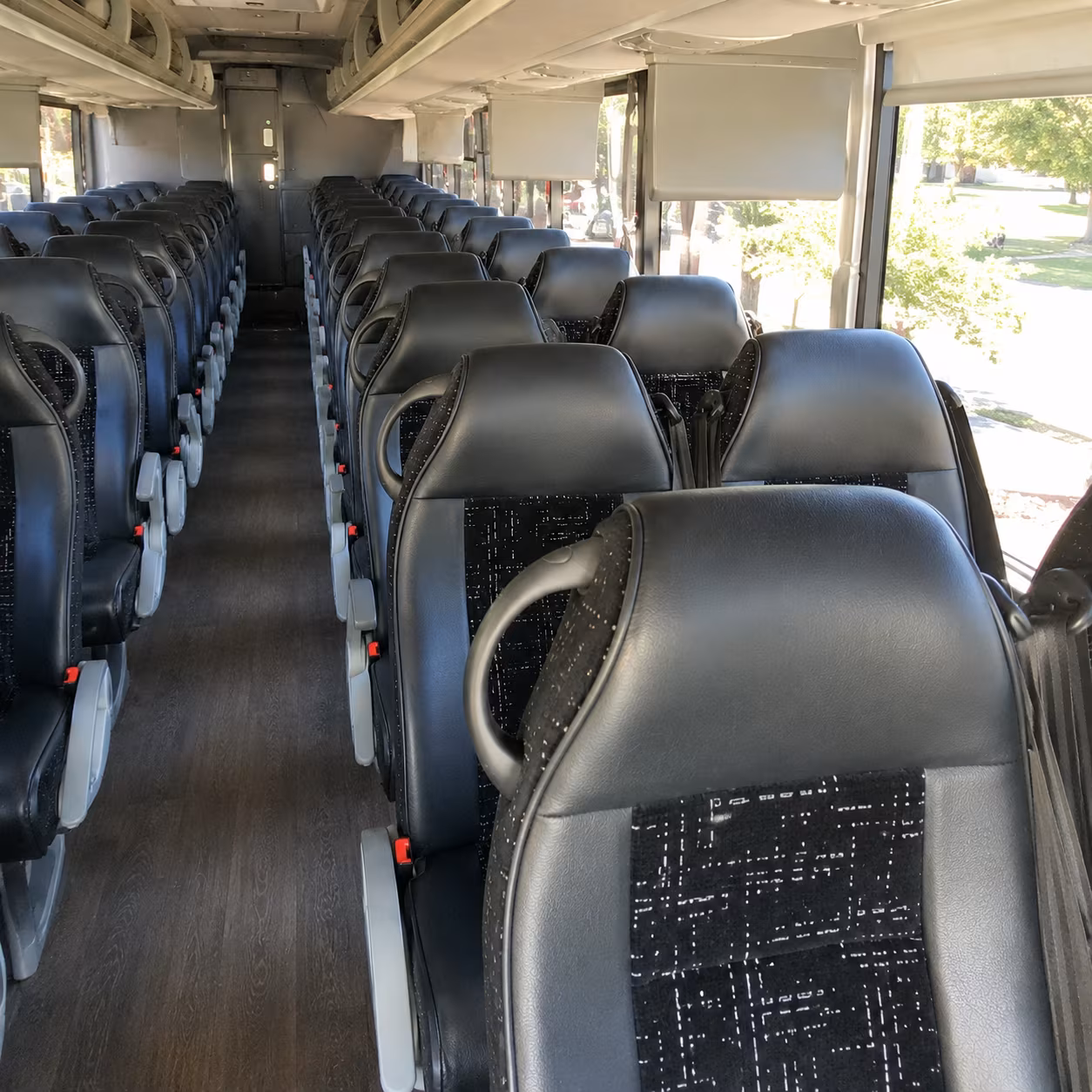 arrange transportation for your next convention or trade show 2