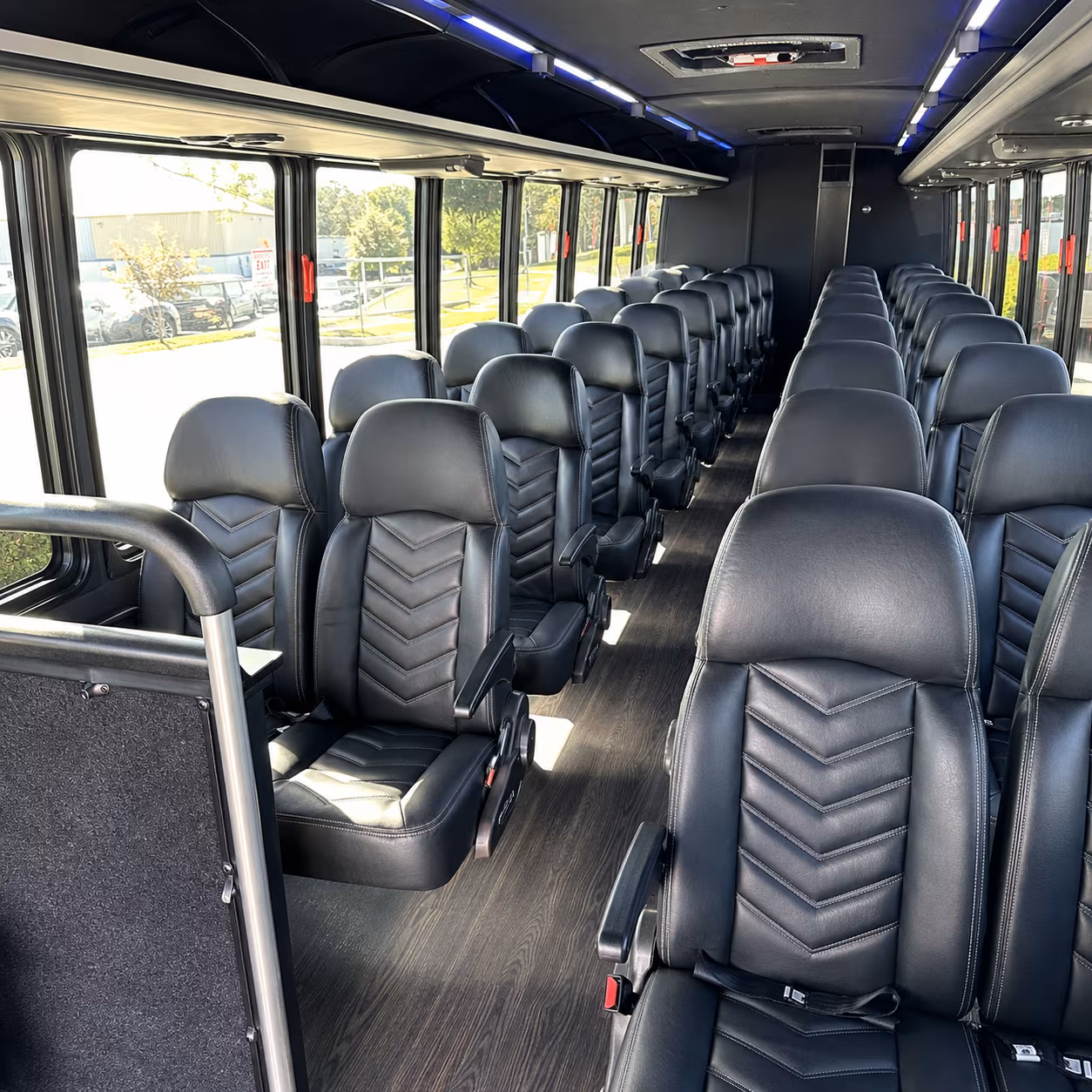 arrange transportation for your next corporate event 3