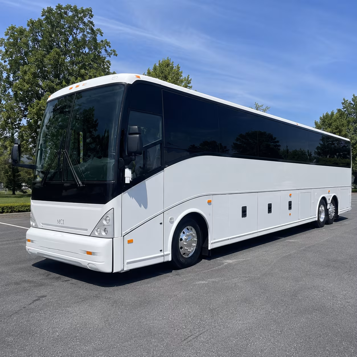 charter buses for orange county museum and science field trips