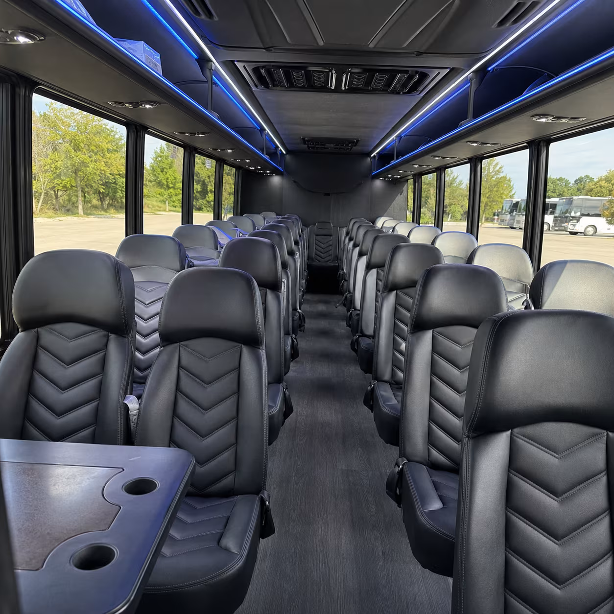 minibus rentals for tustin wedding rehearsal dinners and day after brunches